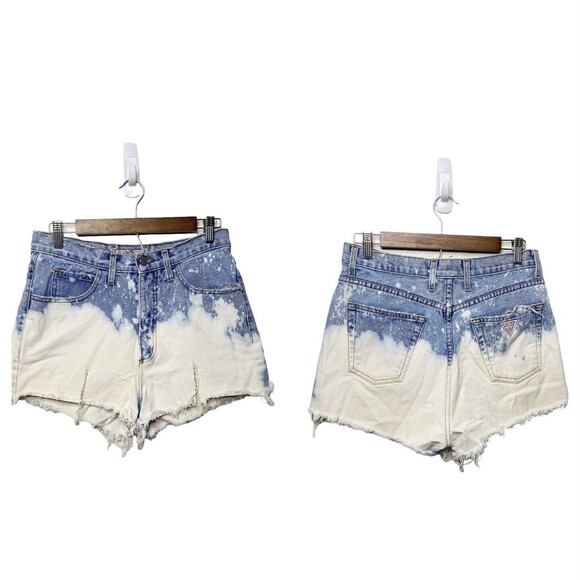 Vintage Guess High Rise  Mom Jean Shorts Sz 31 Distressed Bleached 90s women usa - Picture 1 of 13